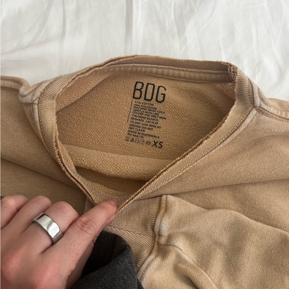 2:1 BUNDLE BDG Cropped Crewnecks sweatshirt size XS size small - Picture 4 of 8